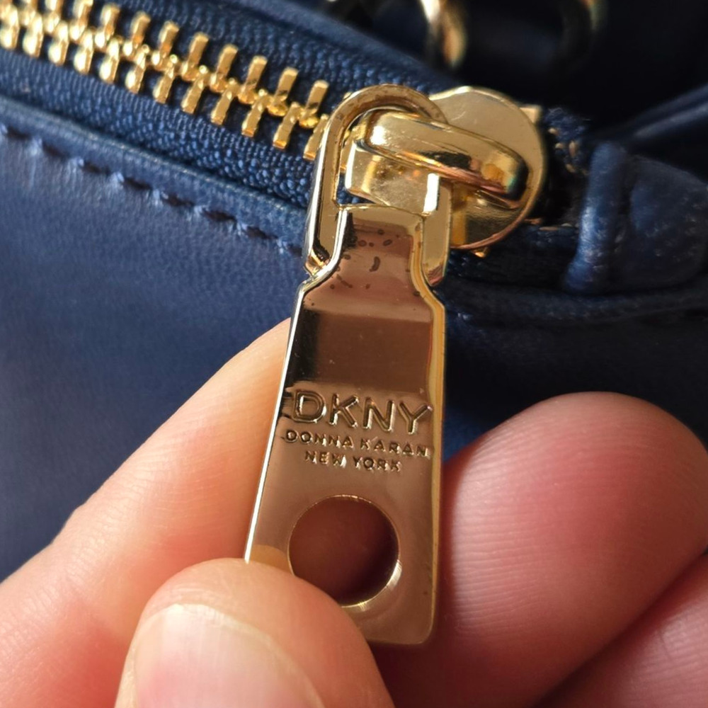 DKNY Blue Leather Crossbody Bag Adjustable Strap Gold Hardware Classic - Picture 7 of 16